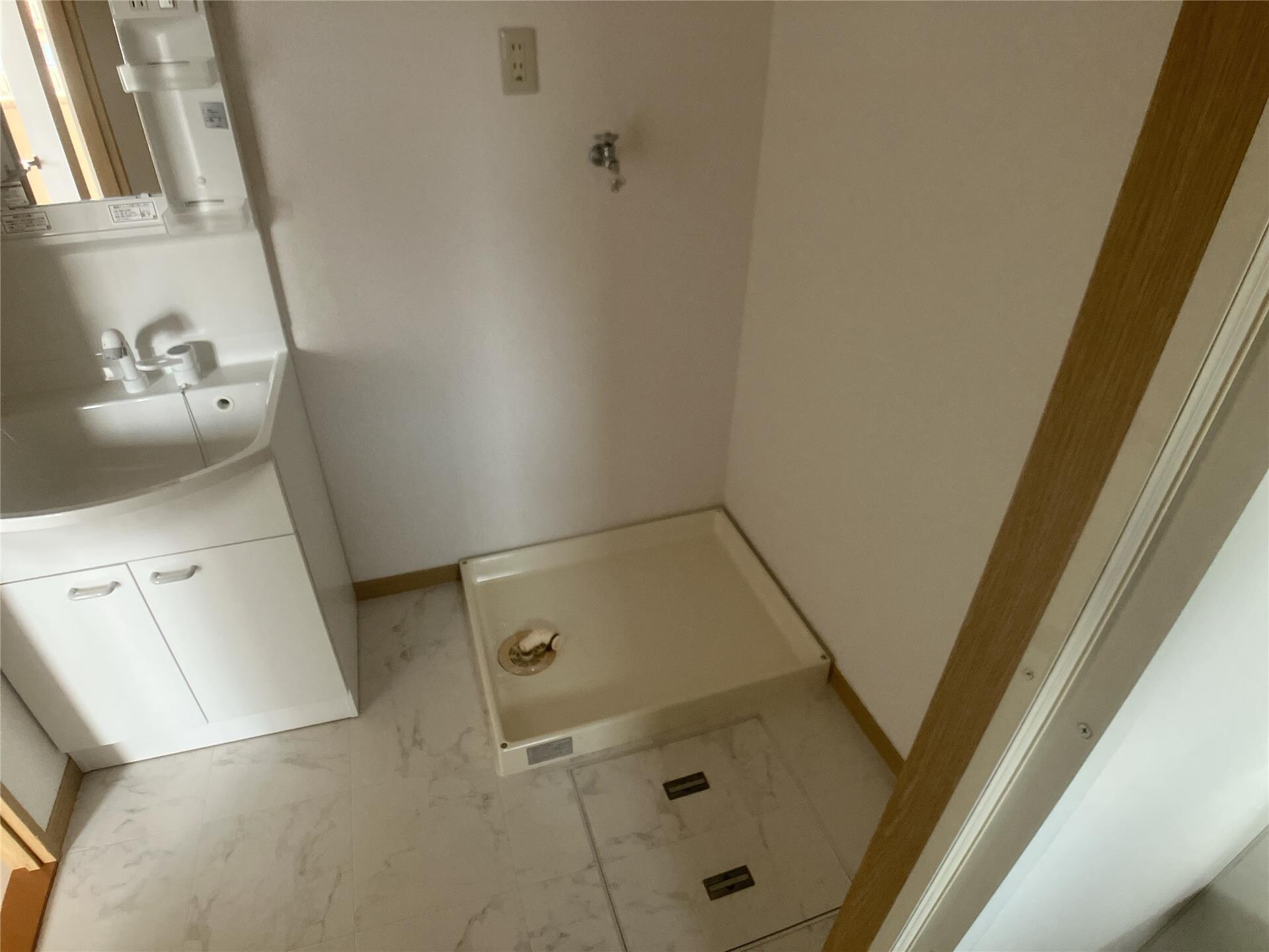 リバーサイド月崎Aの物件内観写真