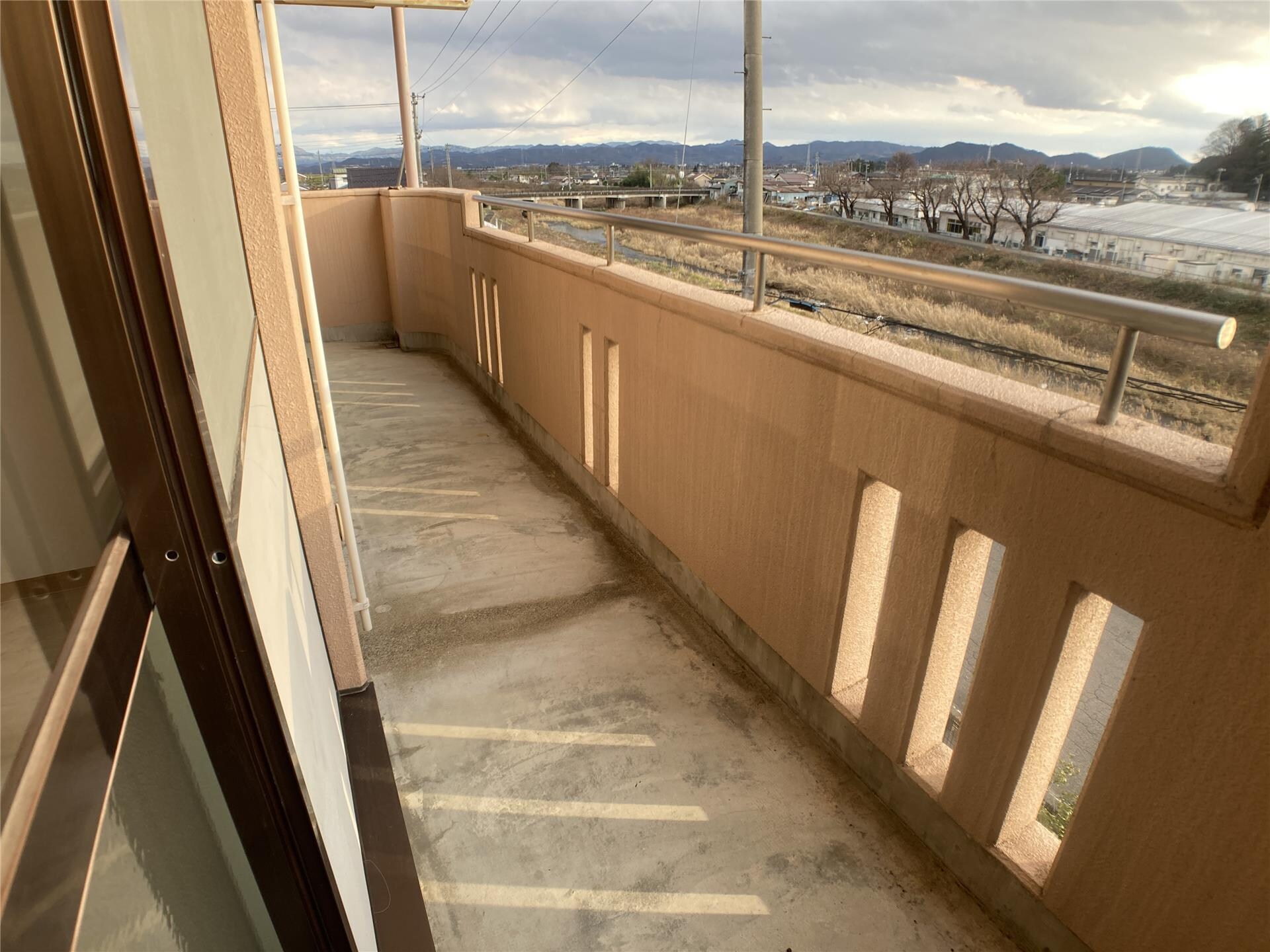 リバーサイド月崎Aの物件内観写真