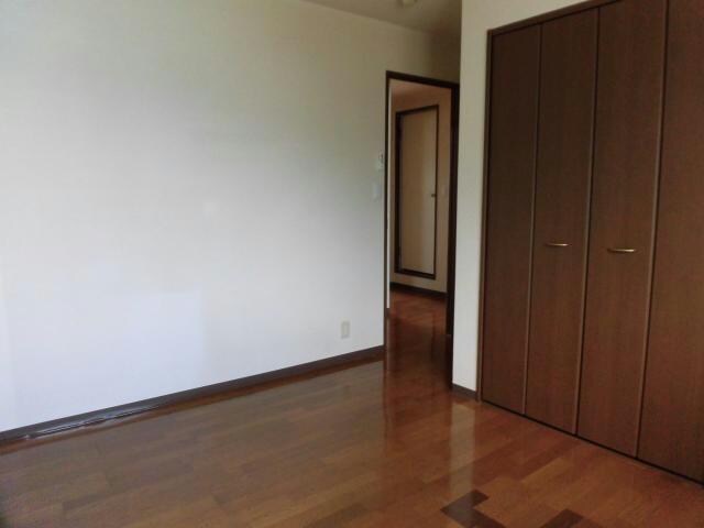 イーフラッツネオの物件内観写真