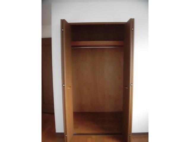 イーフラッツネオの物件内観写真