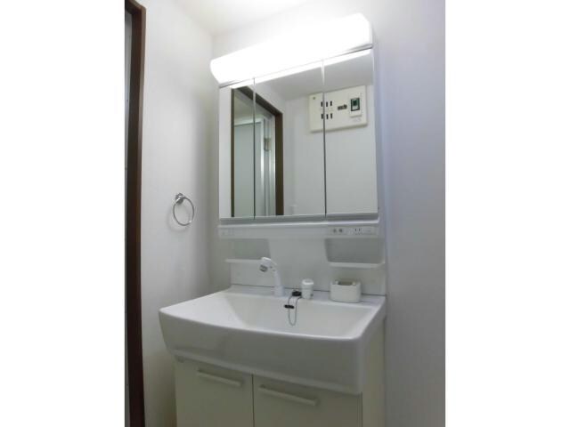 イーフラッツネオの物件内観写真