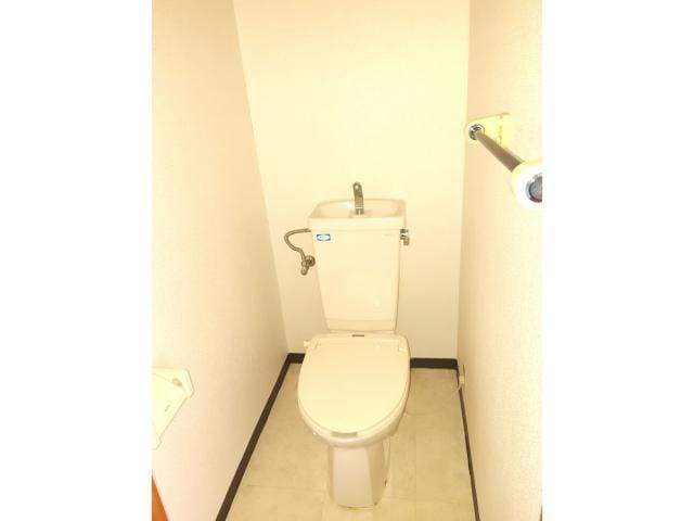 ロイヤルアウルの物件内観写真