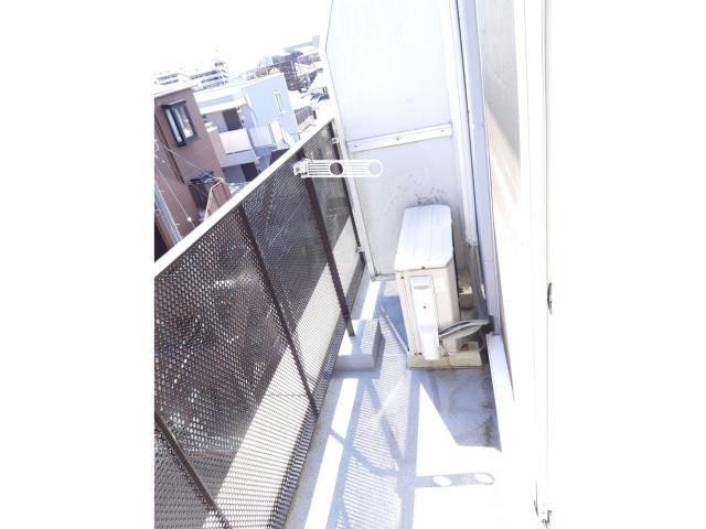 ロイヤルアウルの物件内観写真