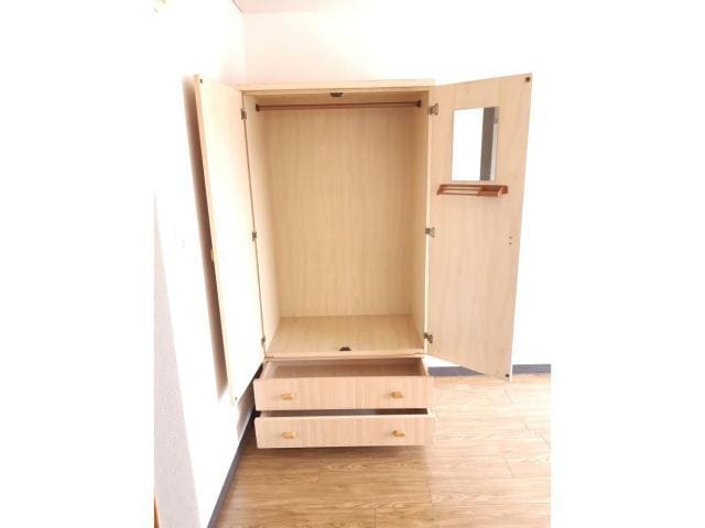 ロイヤルアウルの物件内観写真