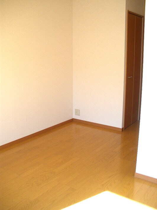 ハピデンス西本町の物件内観写真