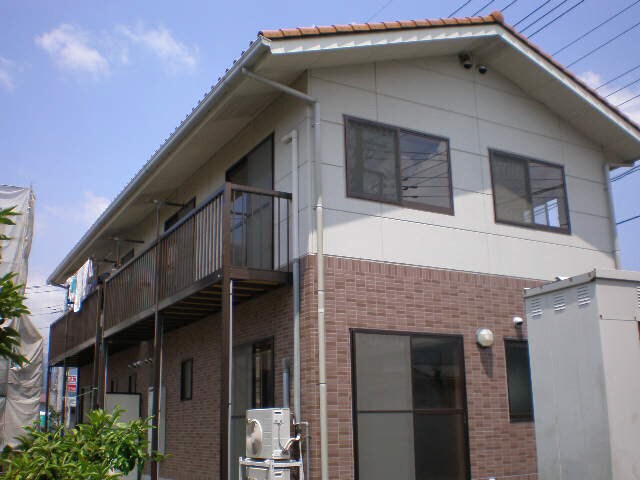 ロイヤルテラス華の物件外観写真