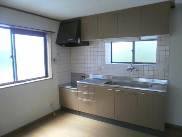 ロイヤルテラス華の物件内観写真