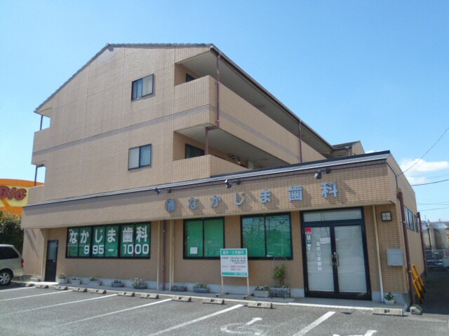 ルインズワタナベの物件外観写真