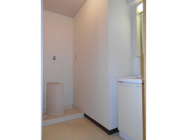 ルインズワタナベの物件内観写真