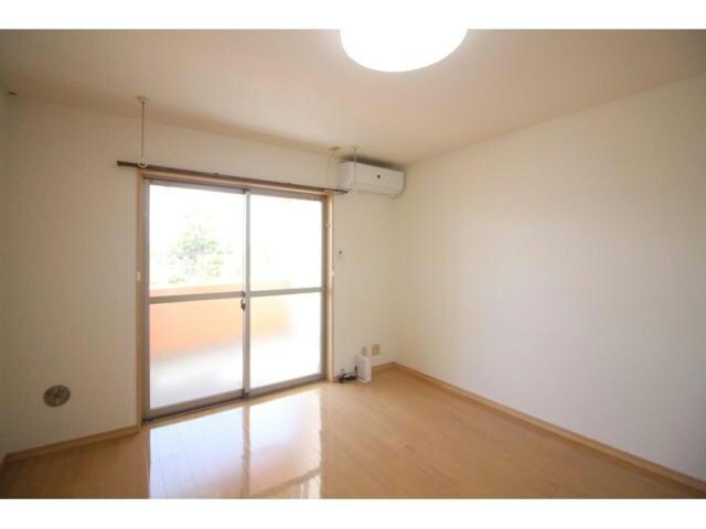 アーバンヒルズの物件内観写真