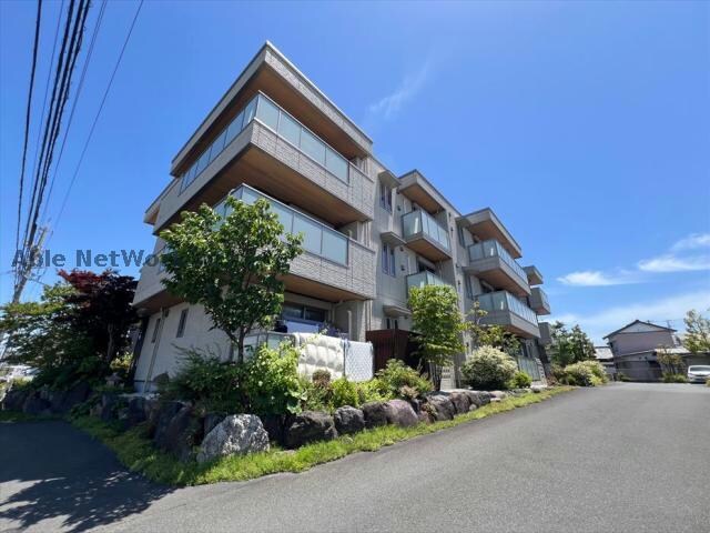 シェ・ブラウゼ北村の物件外観写真