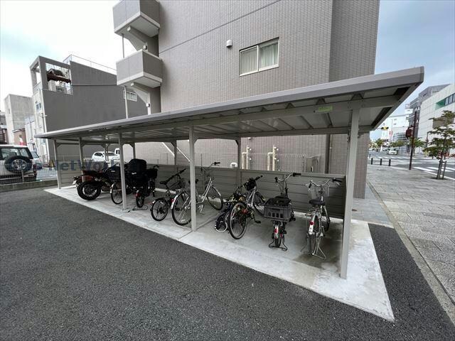 ペコラ広小路の物件外観写真