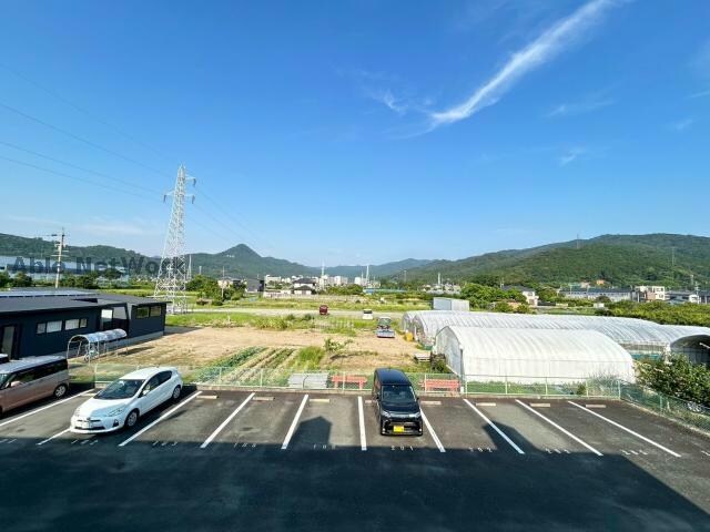 ホワイトタウン寺前の物件内観写真