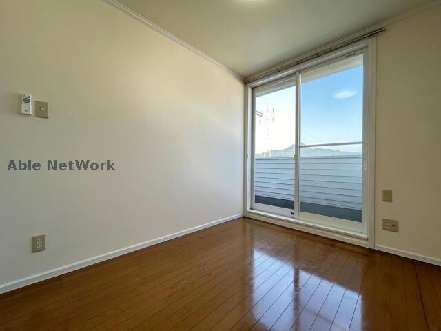 ホワイトタウン寺前の物件内観写真