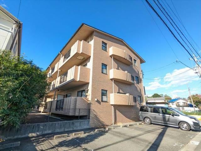 フォルス鷹丘の物件外観写真