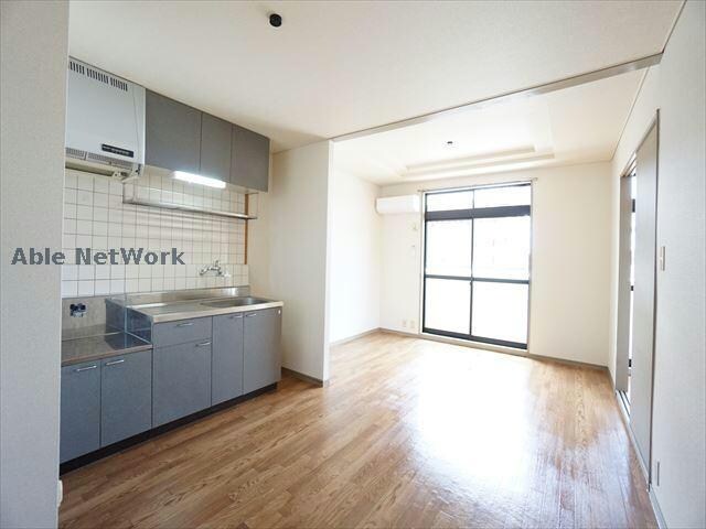 ビバリーコート68の物件内観写真