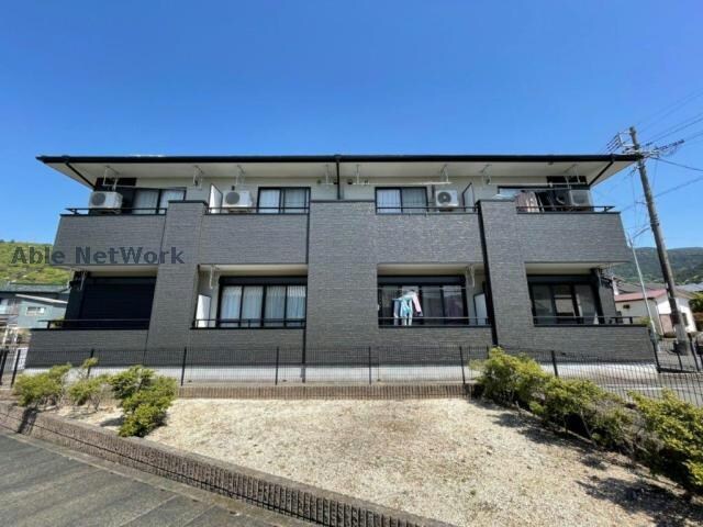 ガーデンコートＯＺの物件外観写真