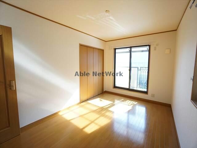 サンティパーク飯村北の物件内観写真