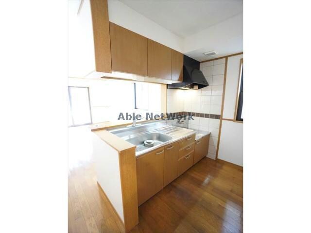 サンティパーク飯村北の物件内観写真