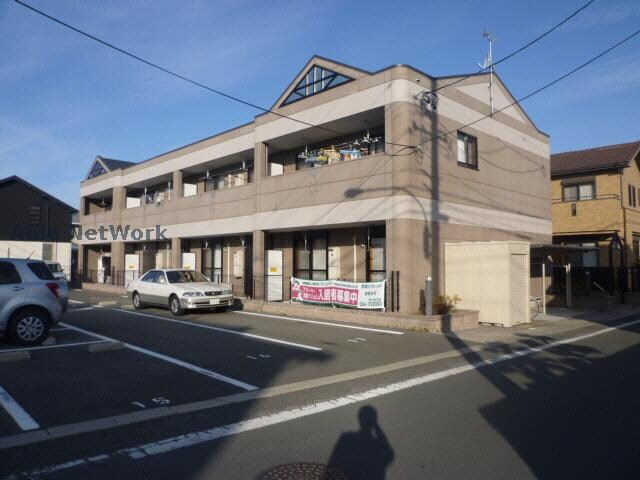 グランシャリオαの物件外観写真