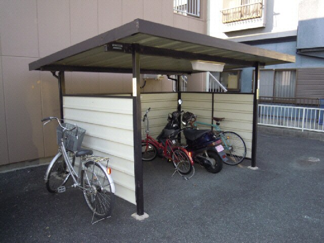 レジデンス伊藤の物件外観写真