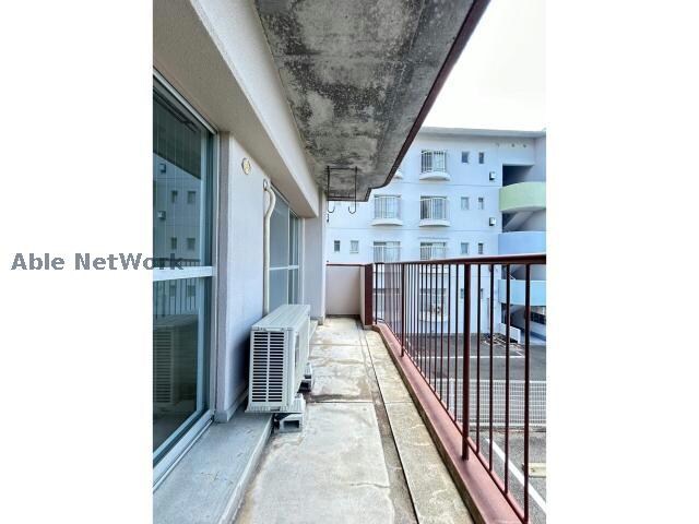 リバーサイドレジデンスの物件内観写真