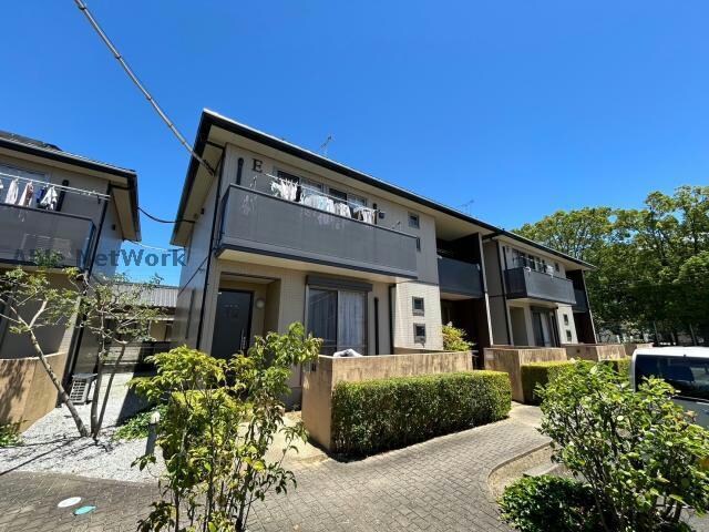 セルリアンコートの物件外観写真