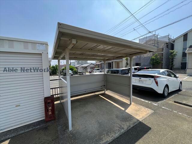 マノワール中浜の物件外観写真