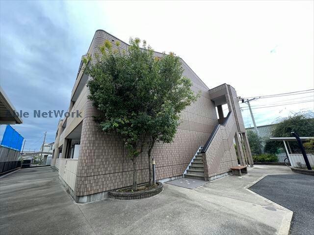 コスモステージの物件外観写真