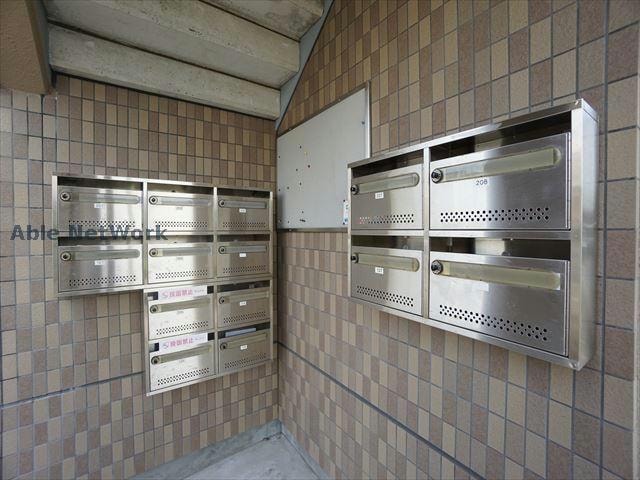 コスモステージの物件外観写真