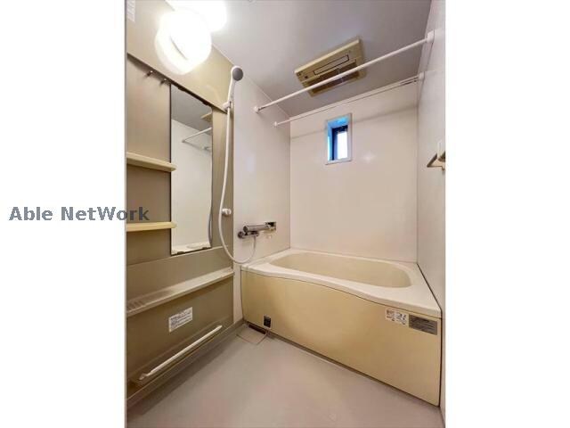 コンフォールの物件内観写真