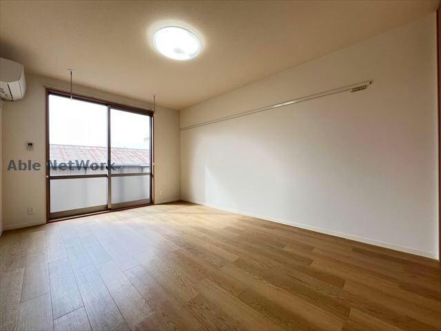 コンフォールの物件内観写真