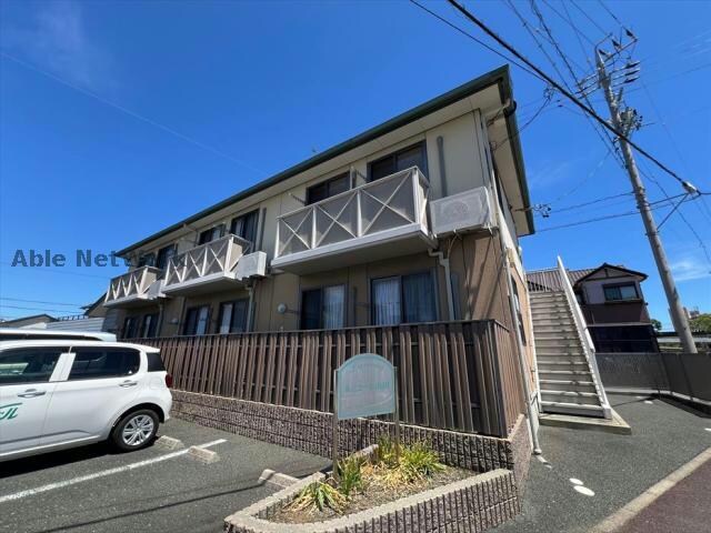 ルミエール山田の物件外観写真