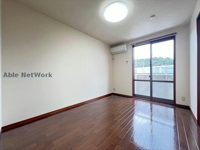 ルミエール山田の物件内観写真