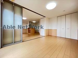 オリーブガーデンの物件内観写真