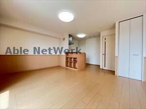 オリーブガーデンの物件内観写真