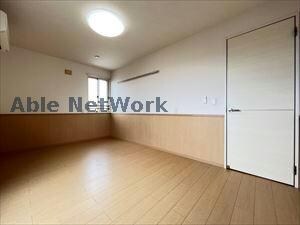 オリーブガーデンの物件内観写真