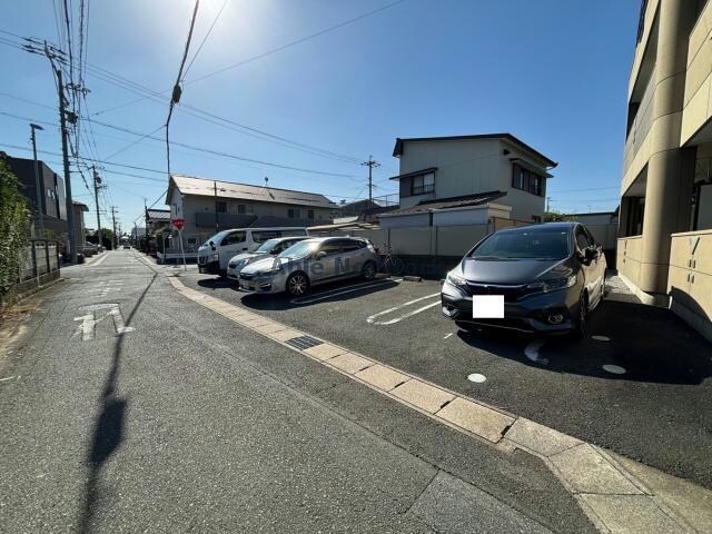 ルミナスステージの物件外観写真