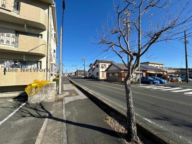 プロヴァンス飯村の物件外観写真