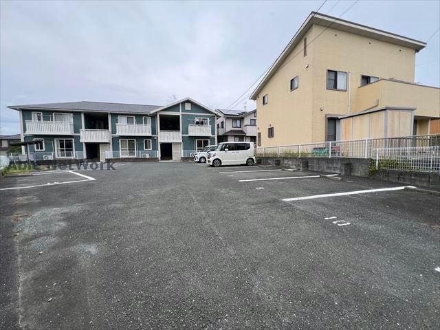 カーサヴェルデの物件外観写真