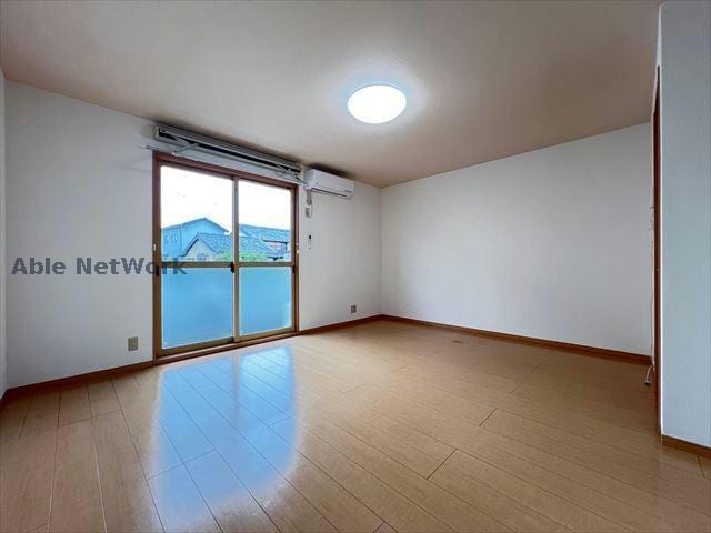 カーサヴェルデの物件内観写真