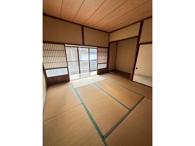 西郷町堀田様借家の物件内観写真