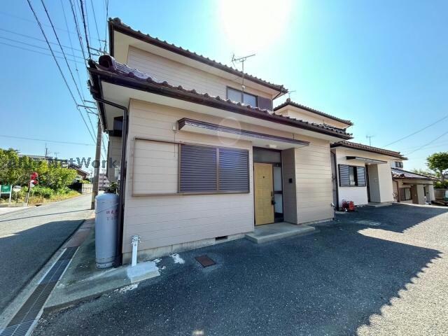岩屋町貸家の物件外観写真