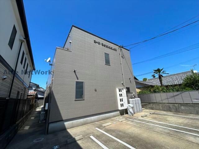 コーポ・ラピッシュビレッジの物件外観写真