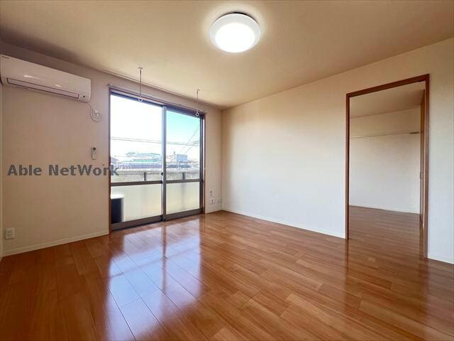 キャトルコートの物件内観写真