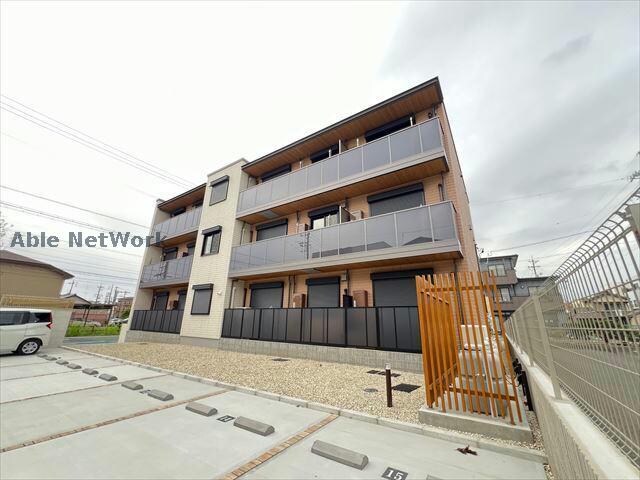 シャーメゾンArtsyの物件外観写真