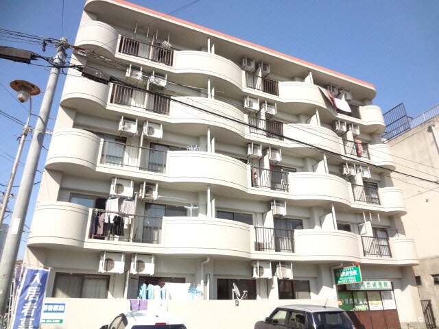 アメニティパレスの物件外観写真