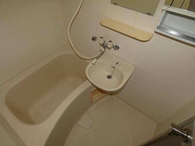 プレジデント島崎の物件内観写真