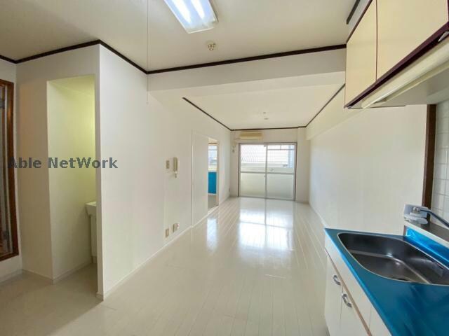 プレジデント島崎の物件内観写真