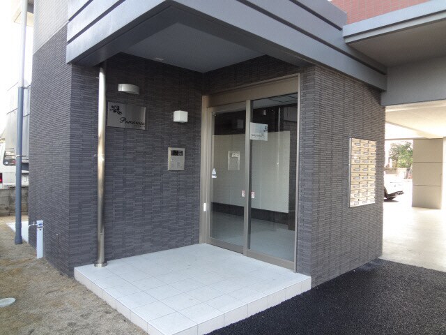 プリマローザの物件外観写真